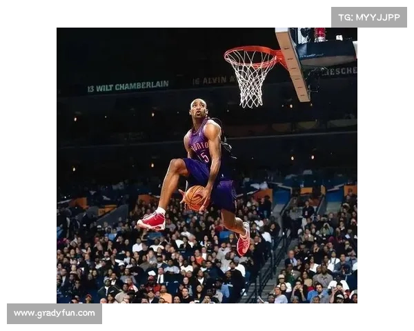 激情碰撞篮球盛宴 NBA现场解说带你领略每一次扣篮与绝杀的精彩瞬间 激情碰撞篮球盛宴 NBA现场解说带你领略每一次扣篮与绝杀的精彩瞬间