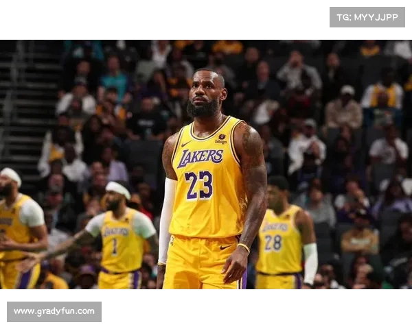 NBA海外赛激战正酣 全球球迷热议明星球员表现与赛场氛围 NBA海外赛激战正酣 全球球迷热议明星球员表现与赛场氛围